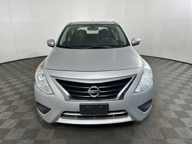 2015 Nissan Versa SV