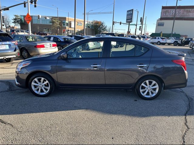 2015 Nissan Versa SL