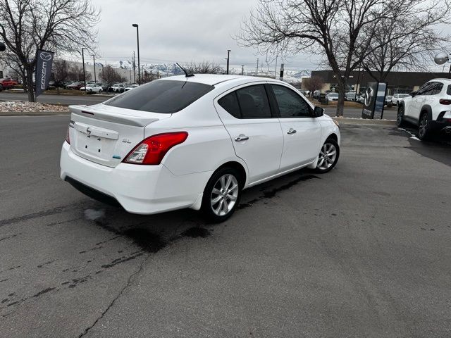 2015 Nissan Versa SL