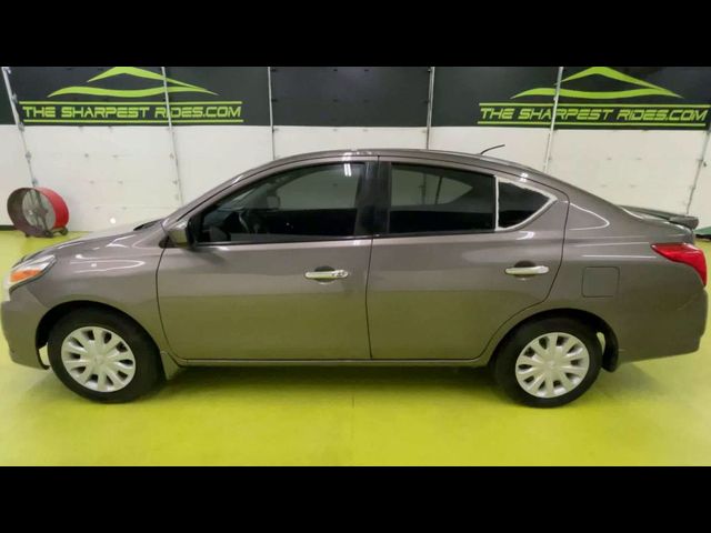 2015 Nissan Versa SV