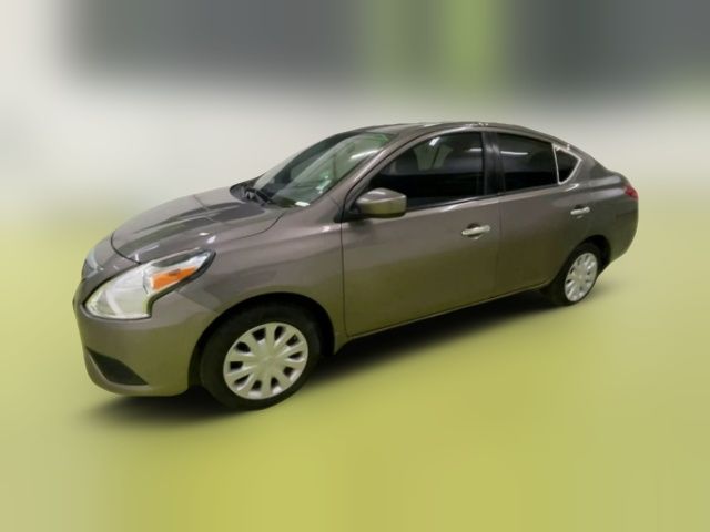 2015 Nissan Versa SV