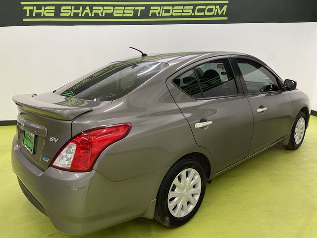 2015 Nissan Versa SV