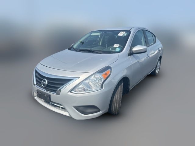 2015 Nissan Versa SV