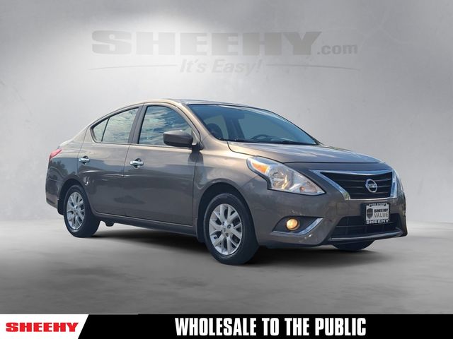 2015 Nissan Versa SV