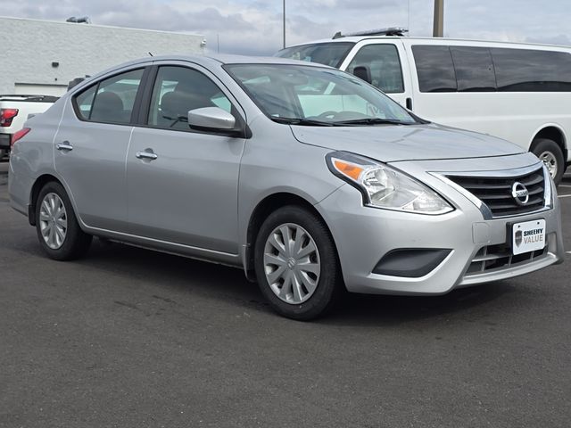 2015 Nissan Versa SV