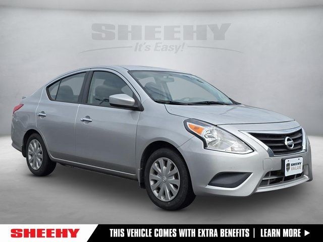 2015 Nissan Versa SV