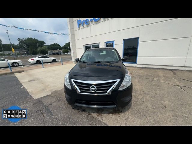 2015 Nissan Versa SV