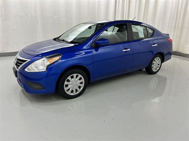 2015 Nissan Versa SV