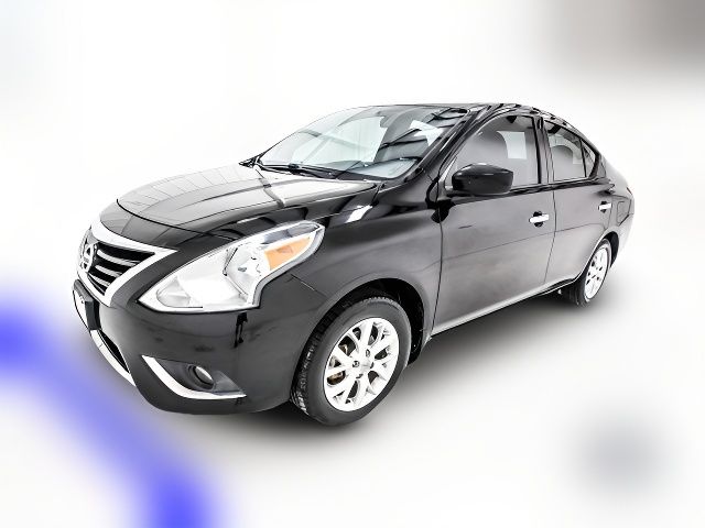 2015 Nissan Versa SV