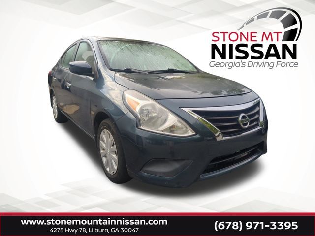 2015 Nissan Versa SV