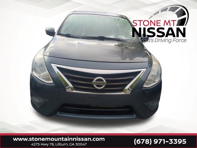 2015 Nissan Versa SV