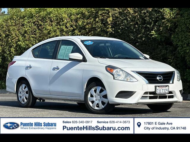 2015 Nissan Versa SV