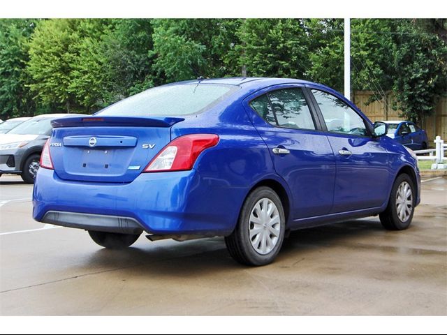 2015 Nissan Versa SV