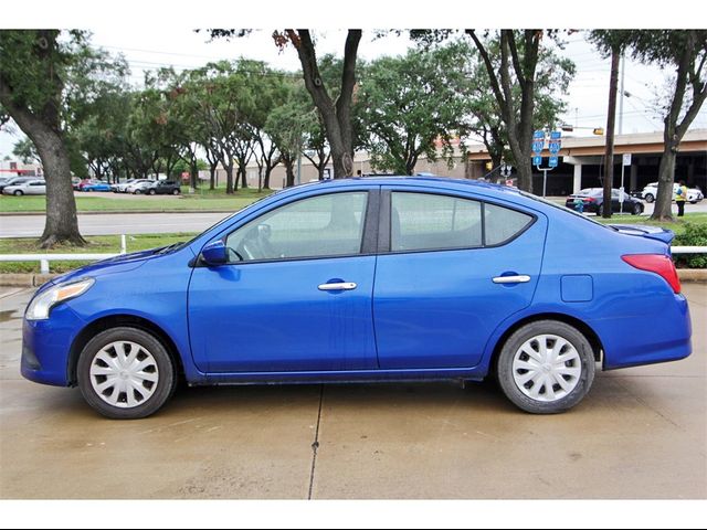 2015 Nissan Versa SV