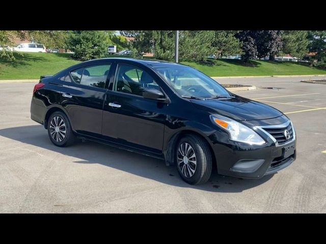 2015 Nissan Versa SV