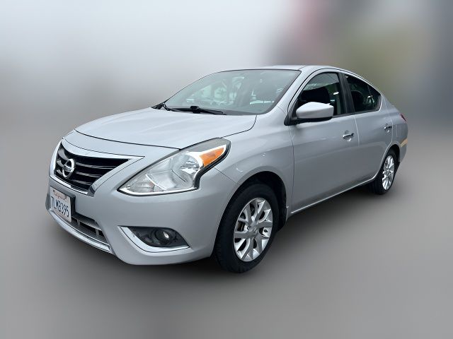 2015 Nissan Versa SV