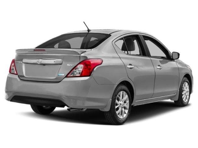 2015 Nissan Versa SV