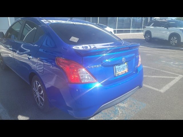 2015 Nissan Versa SV