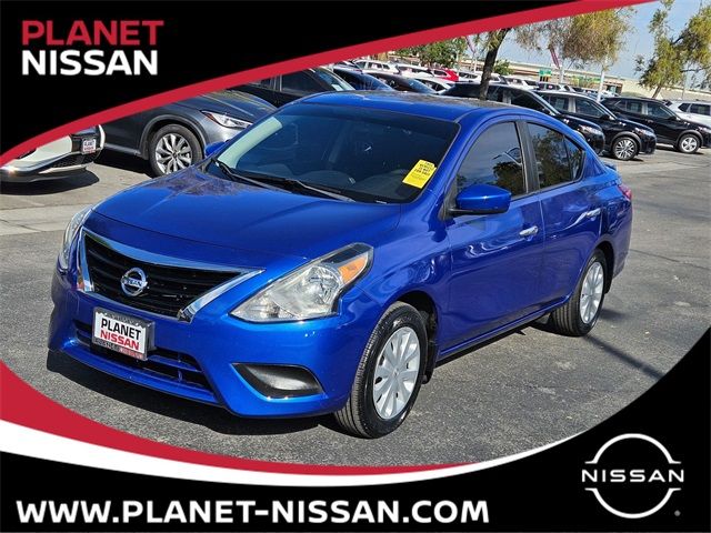 2015 Nissan Versa SV