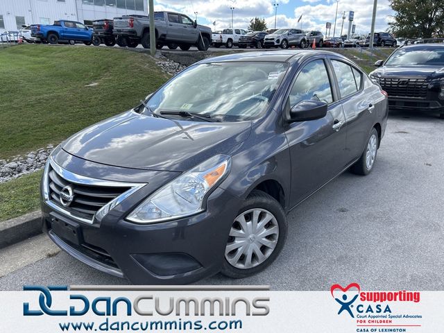 2015 Nissan Versa SV