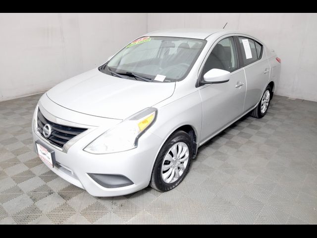 2015 Nissan Versa SV