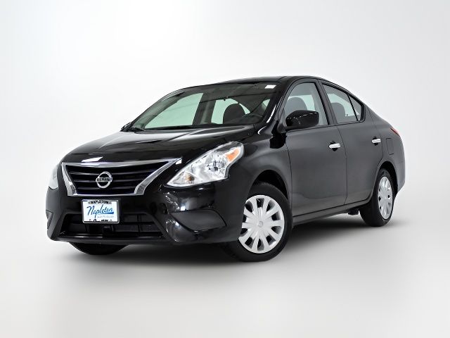 2015 Nissan Versa SV