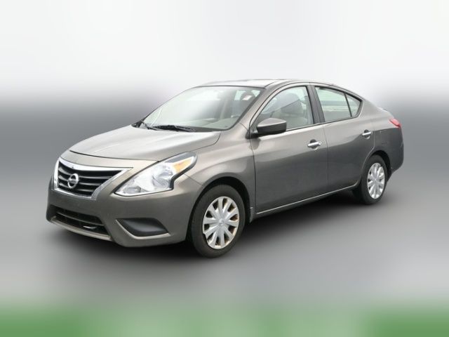 2015 Nissan Versa SV