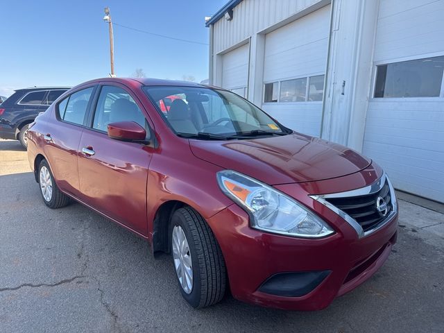 2015 Nissan Versa SV