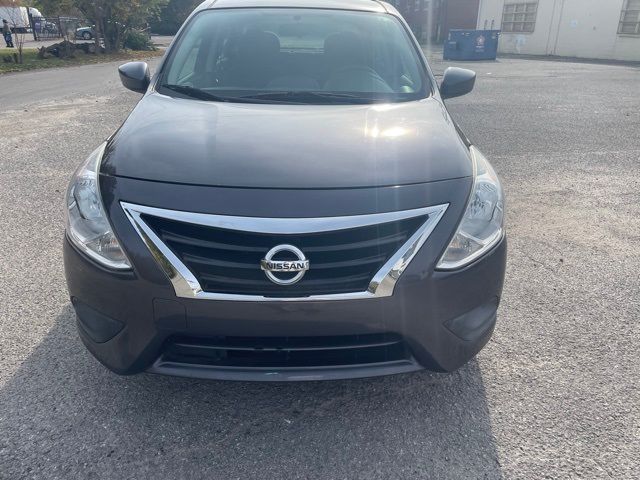 2015 Nissan Versa SV