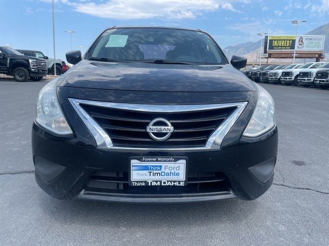 2015 Nissan Versa SV