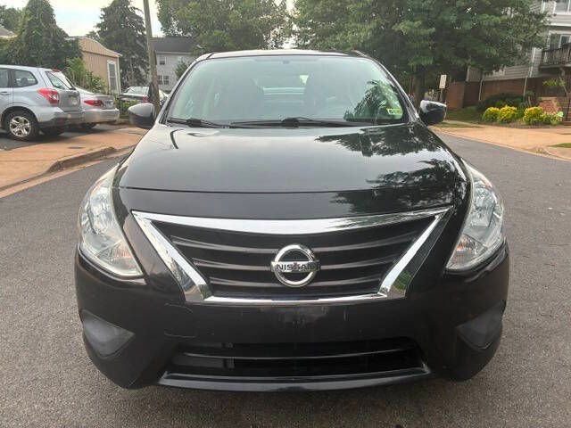 2015 Nissan Versa SV