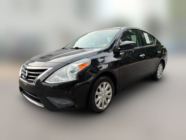 2015 Nissan Versa SV
