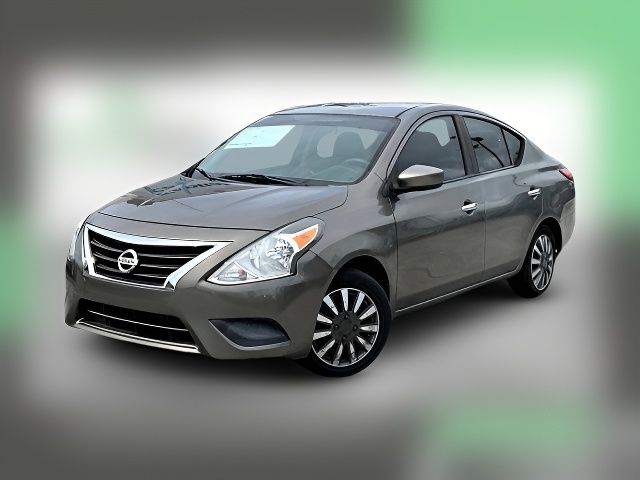 2015 Nissan Versa SV