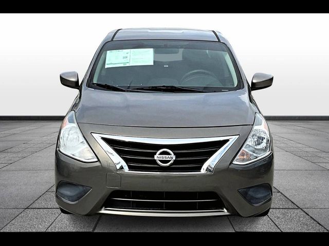 2015 Nissan Versa SV