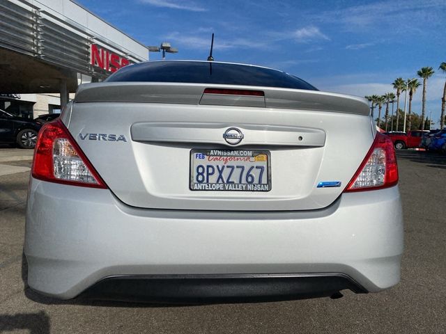 2015 Nissan Versa S Plus