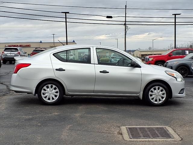 2015 Nissan Versa S Plus