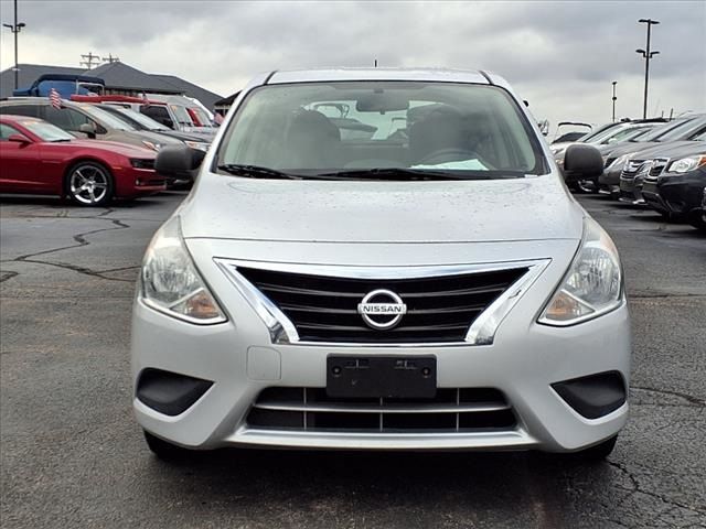 2015 Nissan Versa S Plus