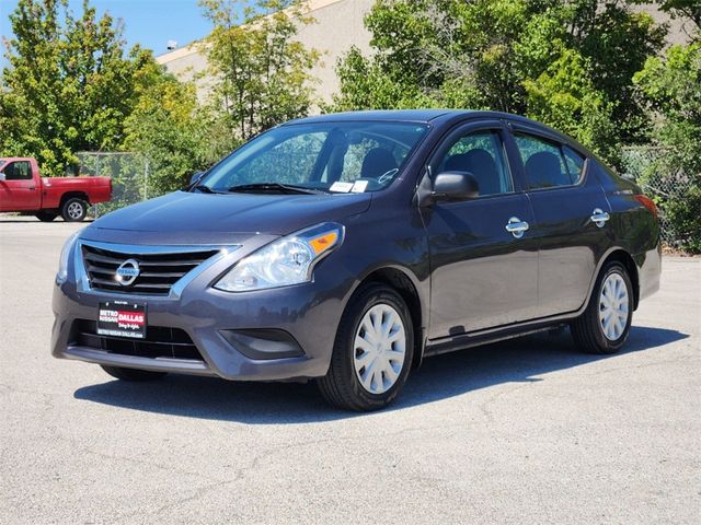 2015 Nissan Versa S Plus