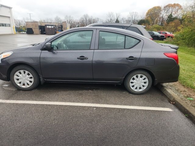 2015 Nissan Versa S Plus