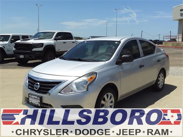 2015 Nissan Versa S Plus