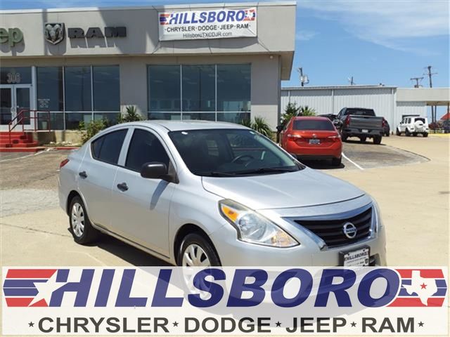 2015 Nissan Versa S Plus