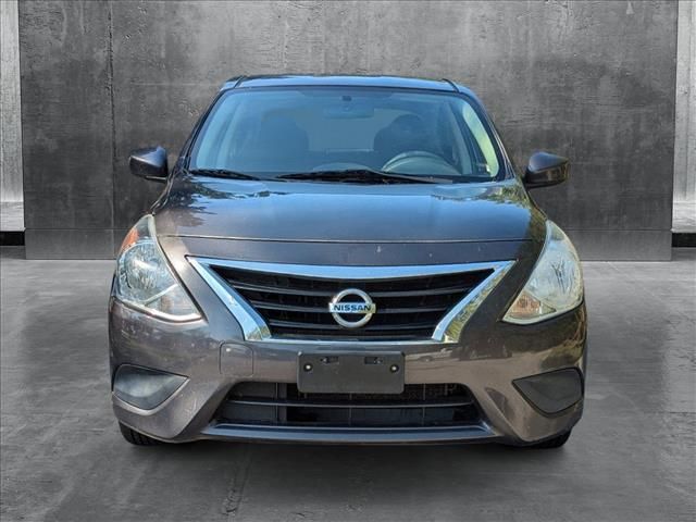 2015 Nissan Versa SV