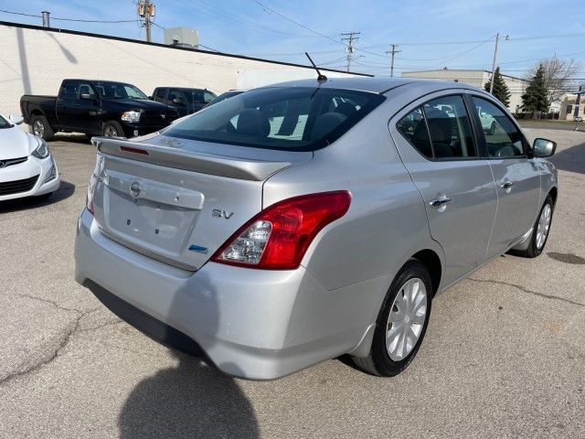 2015 Nissan Versa SV