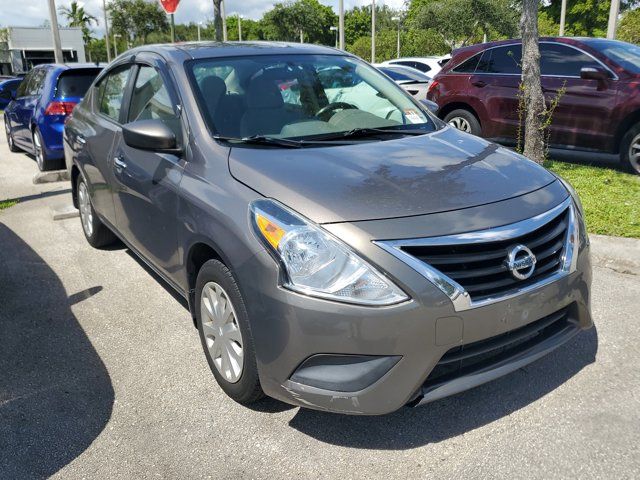 2015 Nissan Versa SV