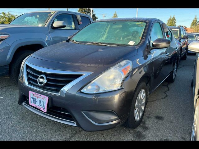 2015 Nissan Versa SV