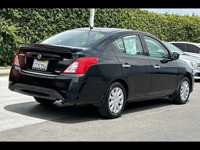 2015 Nissan Versa SV