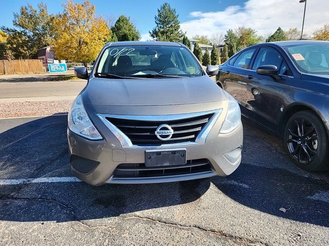 2015 Nissan Versa SV