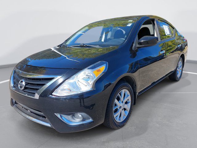 2015 Nissan Versa SV