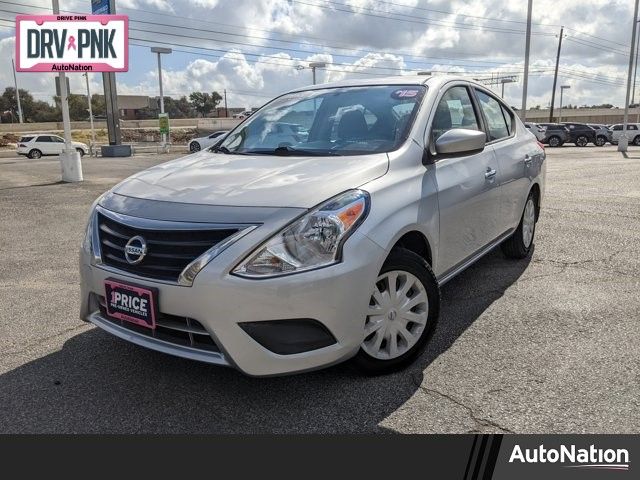 2015 Nissan Versa SV