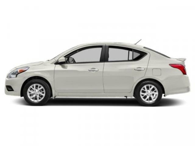 2015 Nissan Versa SV